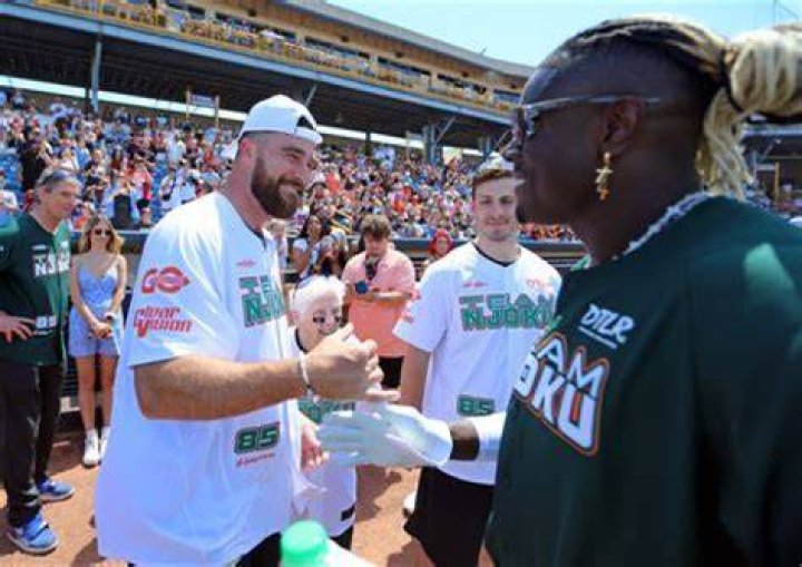 Does David Njoku Have A Girlfriend? Take A Look At His Personal Life |